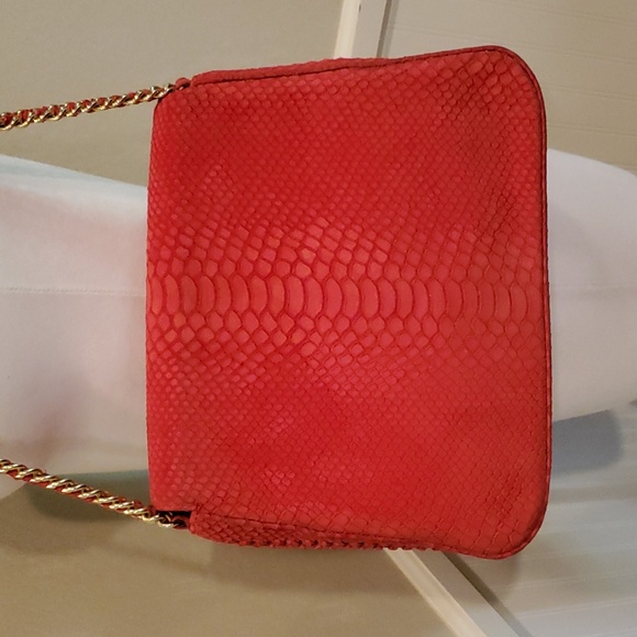 Cashhimi snake embossed suede bag - Picture 5 of 14